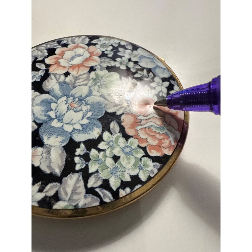 Vintage Stratton Made in England Floral Powder Compact With Mirror Gold Tone - Picture 7 of 8